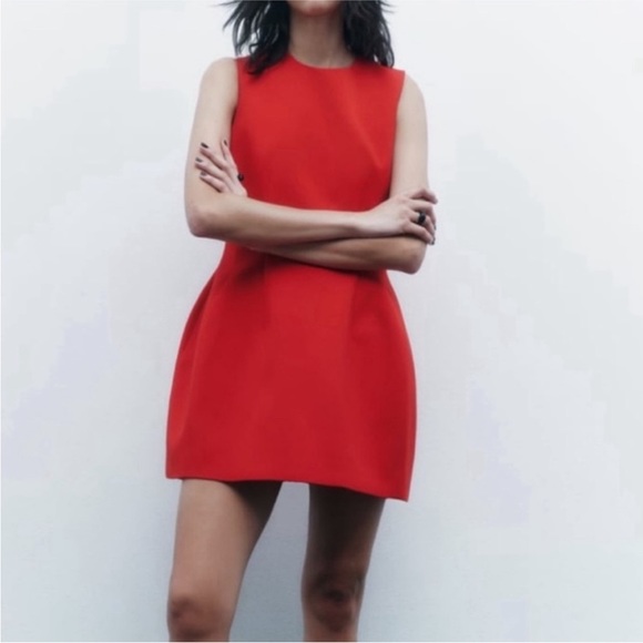 Zara red voluminous mini dress crepe material- Valentine’s Day dress - Picture 4 of 15
